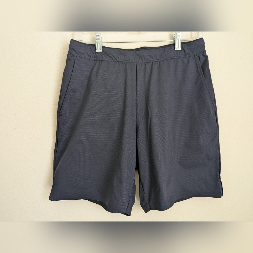 Uniqlo Men's Navy Athletic Shorts